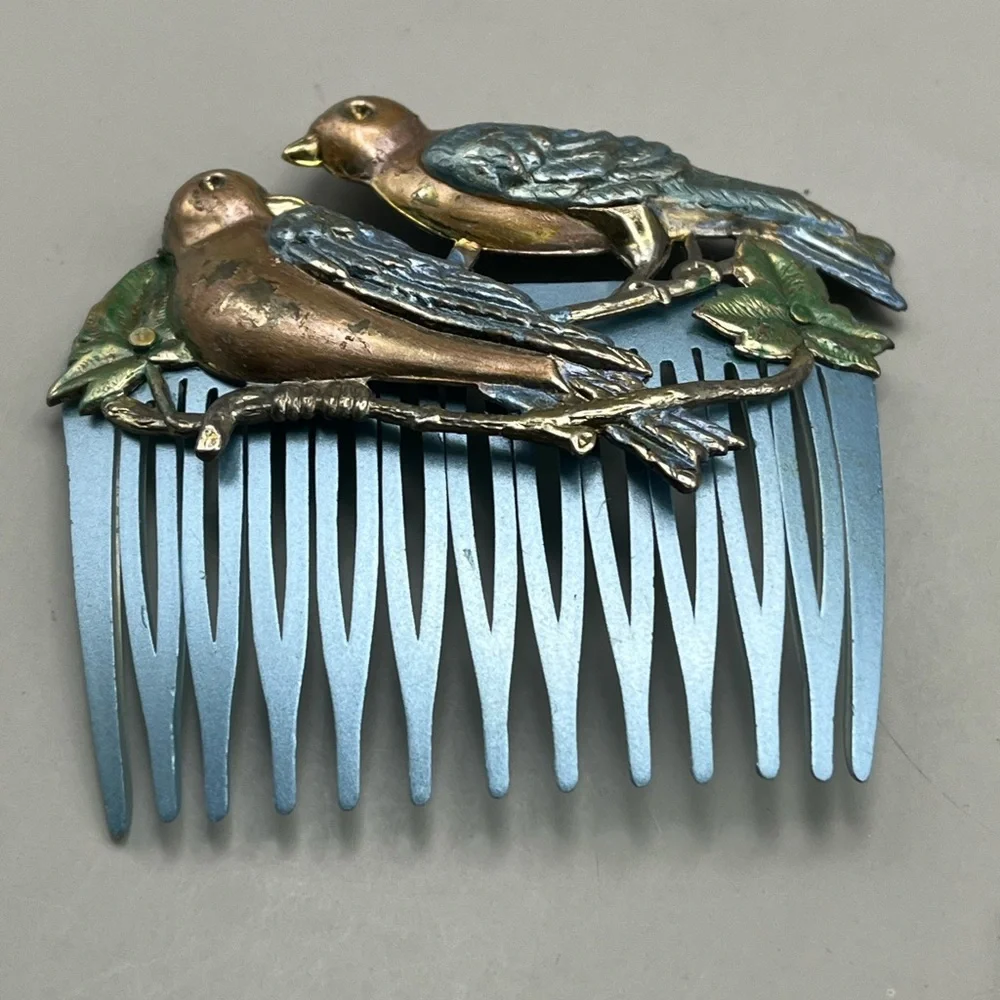 Elegant Vintage Floral and Bird Hair Comb Set